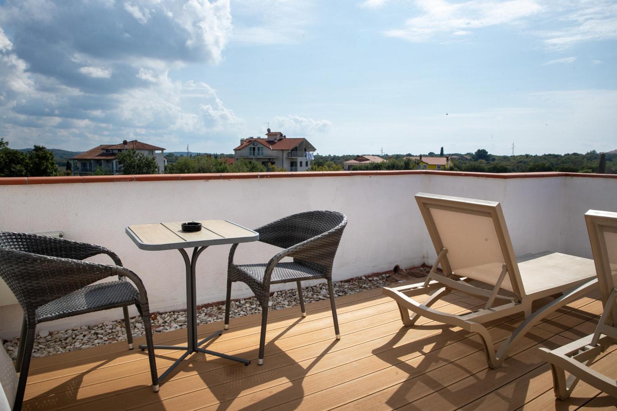 Villa Pasis Rovinj Exteriör bild